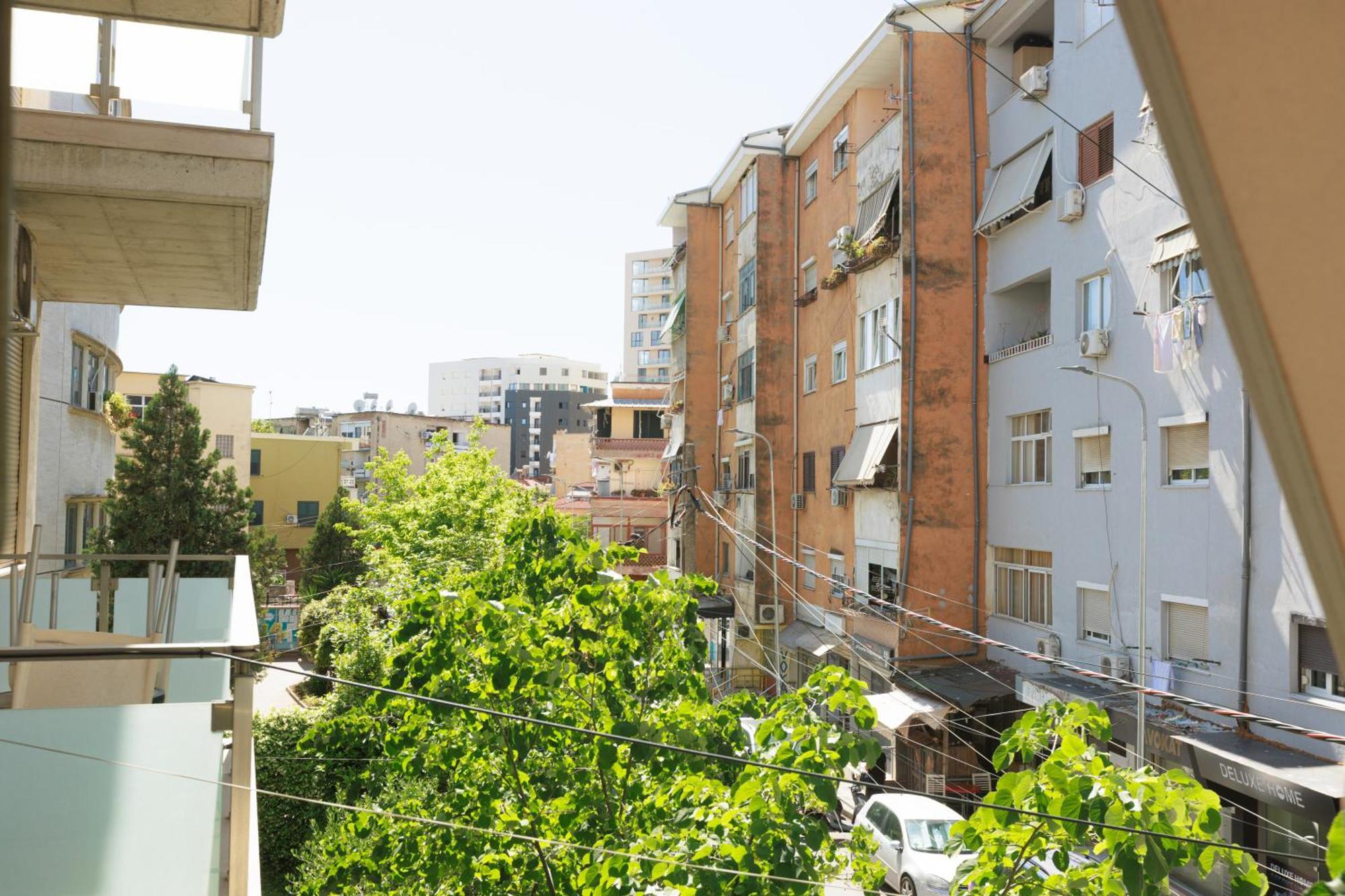 Syncron Apartments In The Center Of Tirana Kültér fotó